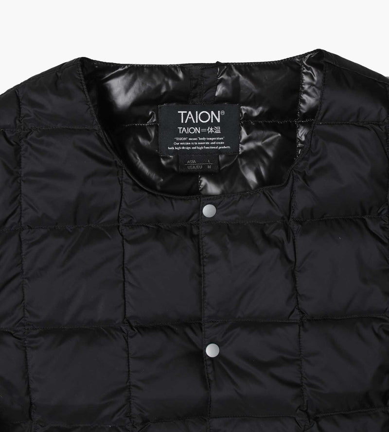 TAION Crew Neck Button Down Jacket | Black