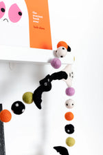 Ghost and Bat Classic Halloween Felt Garland